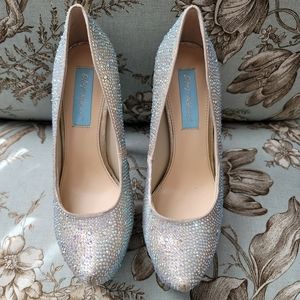 Betsey Johnson Wish Pumps Rhinestone Heels 7 1/2 B